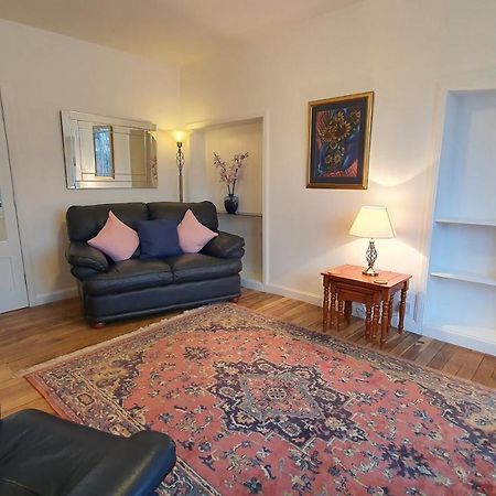 앤스투루더 51 Milton Crescent 빌라 외부 사진